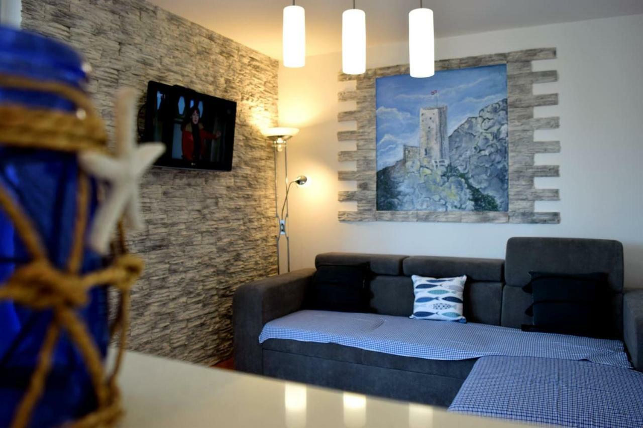 Newly Renovated Apartment "Marin" In The Center! Omiš Exterior foto