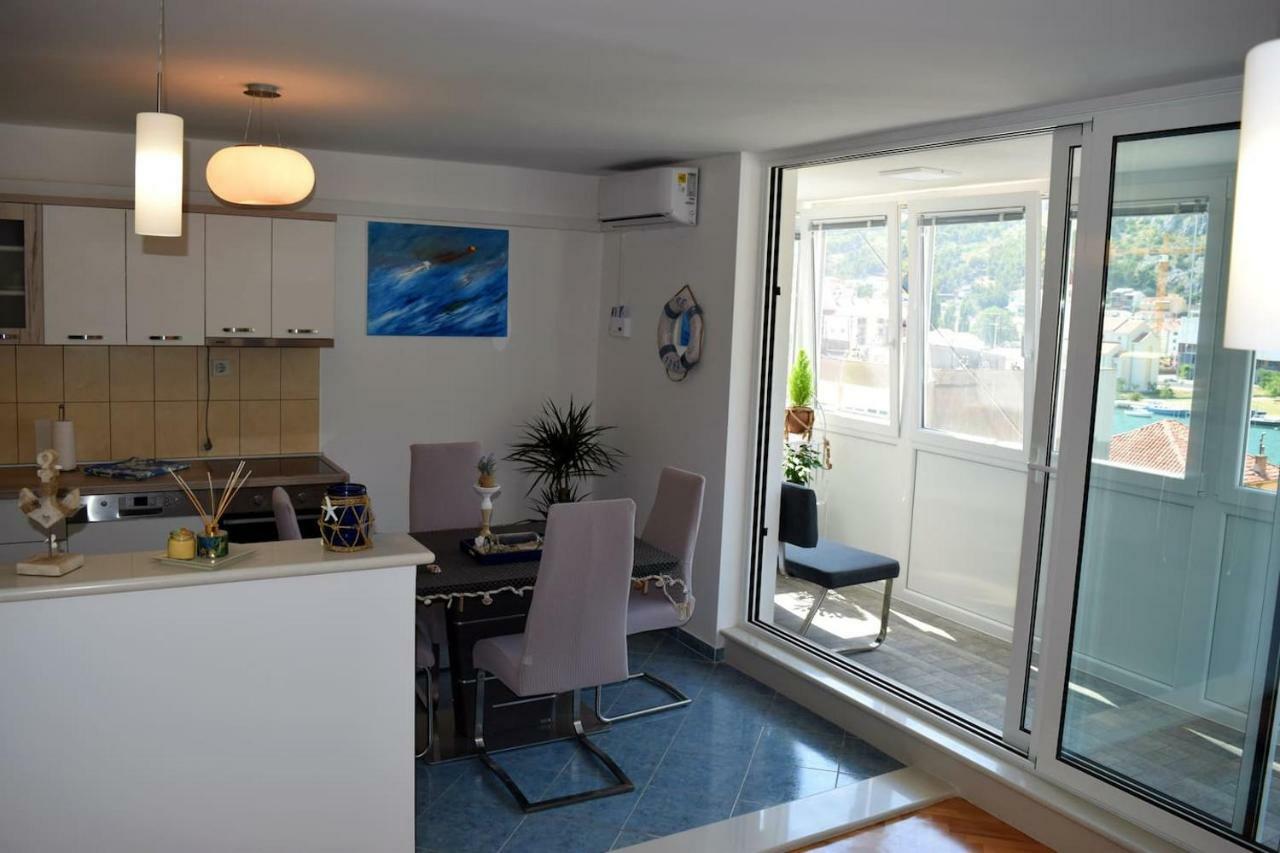 Newly Renovated Apartment "Marin" In The Center! Omiš Exterior foto