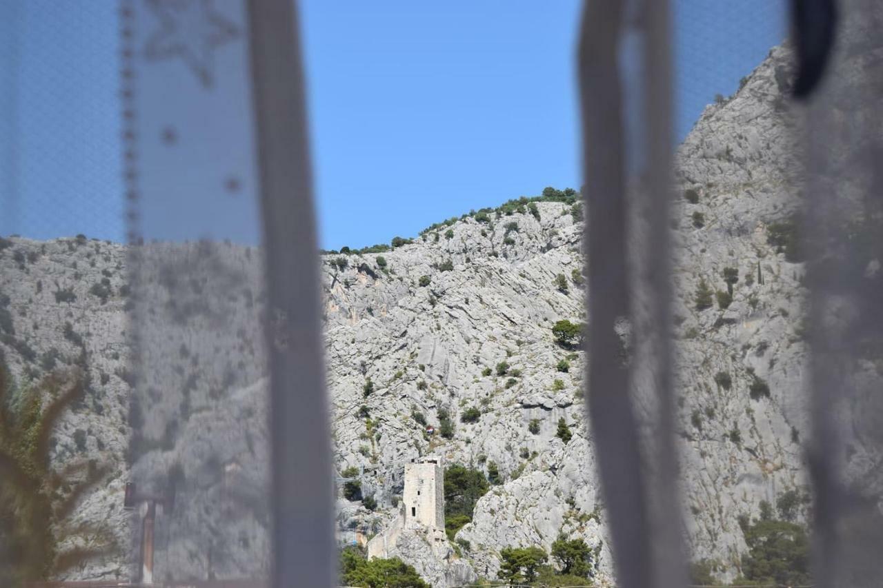 Newly Renovated Apartment "Marin" In The Center! Omiš Exterior foto