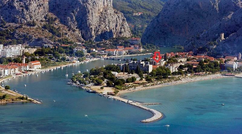 Newly Renovated Apartment "Marin" In The Center! Omiš Exterior foto